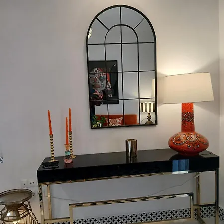 Daire Beautiful Penthouse With Terrace Next To The Cathedral *
