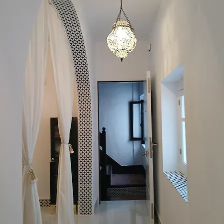 Apartman Beautiful Penthouse With Terrace Next To The Cathedral *