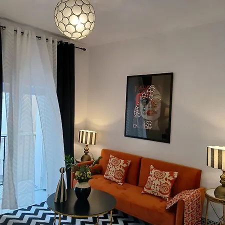 Beautiful Penthouse With Terrace Next To The Cathedral *