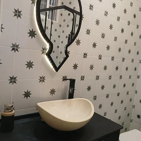 Beautiful Penthouse With Terrace Next To The Cathedral Cádiz