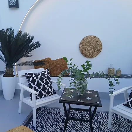 Apartment Beautiful Penthouse With Terrace Next To The Cathedral *