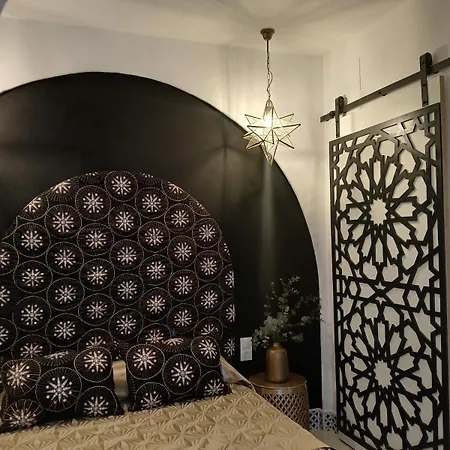 Beautiful Penthouse With Terrace Next To The Cathedral * קדיז