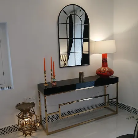 דירה Beautiful Penthouse With Terrace Next To The Cathedral