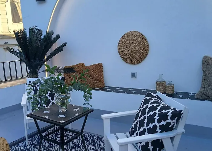 Beautiful Penthouse With Terrace Next To The Cathedral *